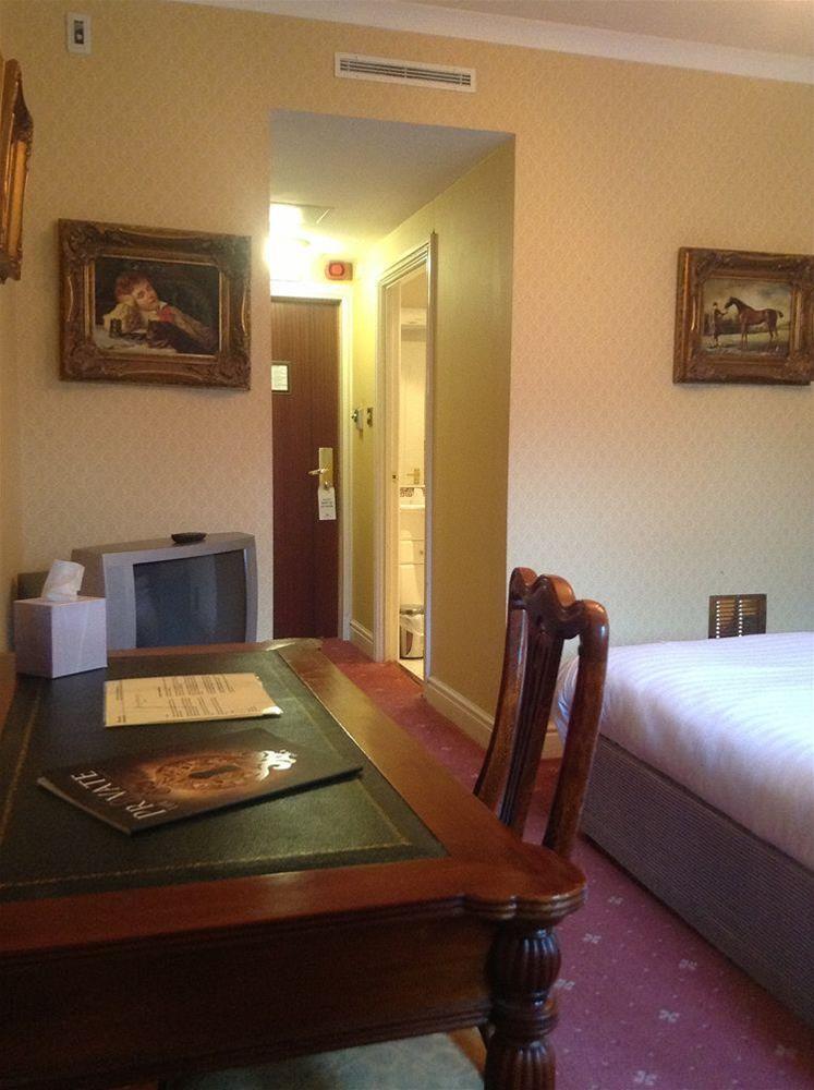 Brook Hall Hotel Childer Thornton Luaran gambar